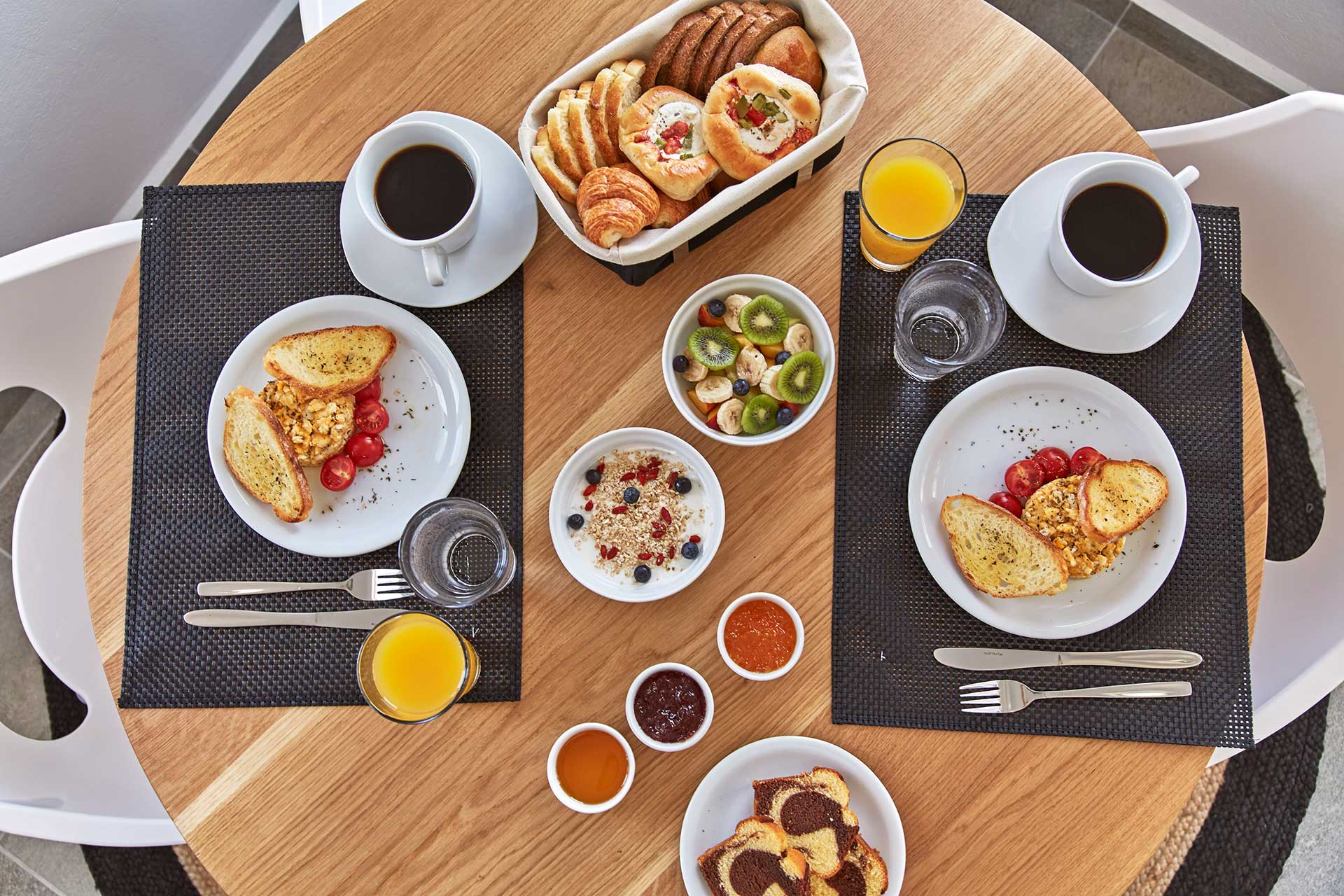 Dominos Residence - Santorini Villas